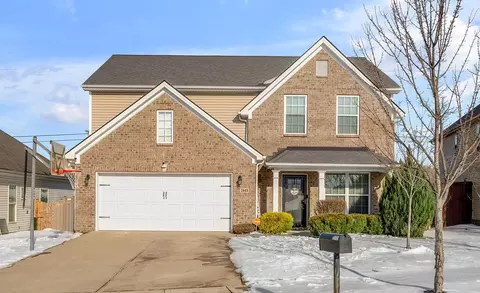 2449 Fieldrush Rd, Lexington, KY 40511