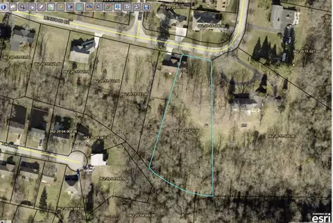 503 Leawood Dr, Frankfort, KY 40601
