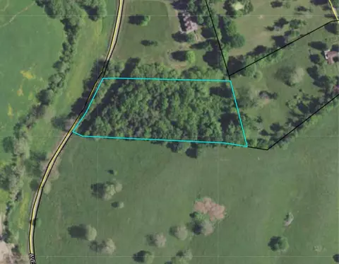 879 Avenstoke Rd, Waddy, KY 40076