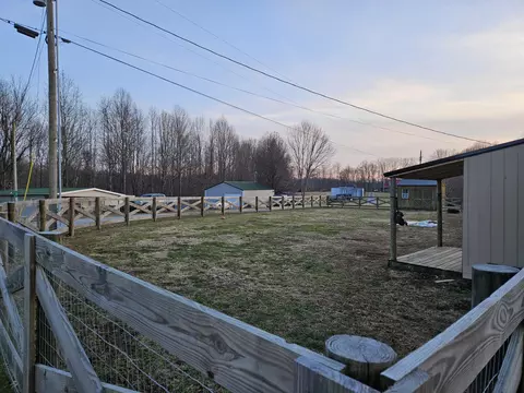 Exterior - 21 Ashley Dr, Liberty, KY 42539 photo 6 of 16