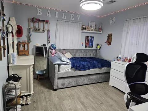 Bedroom - 21 Ashley Dr, Liberty, KY 42539 photo 4 of 4