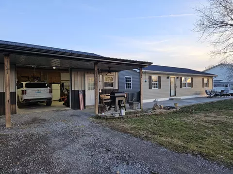 21 Ashley Dr, Liberty, KY 42539