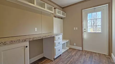 Other - 2523 Exeter Ave, Middlesboro, KY 40965 photo 3 of 6
