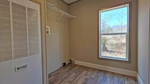 Other - 2523 Exeter Ave, Middlesboro, KY 40965 photo 4 of 6