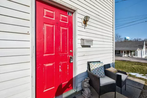 144 Holly Ave, Winchester, KY 40391