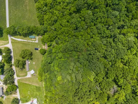 View/Area - 1090 Gunnell Rd, Georgetown, KY 40324 photo 8 of 9