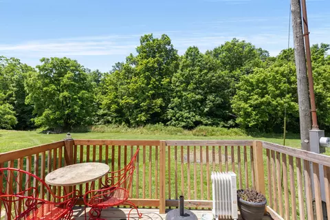 Exterior - 1090 Gunnell Rd, Georgetown, KY 40324 photo 6 of 8