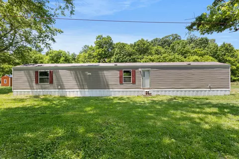 Exterior - 1090 Gunnell Rd, Georgetown, KY 40324 photo 4 of 8