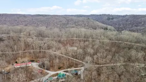 View/Area - 44 John Dr, Burnside, KY 42519 photo 3 of 8