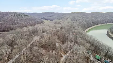 View/Area - 44 John Dr, Burnside, KY 42519 photo 2 of 8