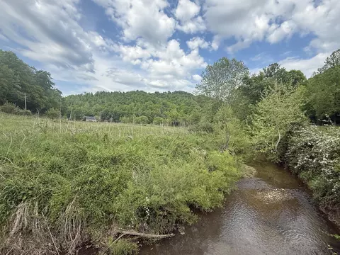 9999 Hammons Fork Rd, Barbourville, KY 40906