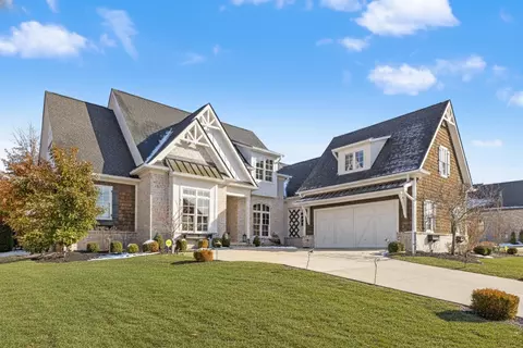 3096 Bobwhite Trl, Lexington, KY 40509
