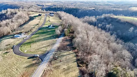 5255 Sugar Creek Rd, Lancaster, KY 40444