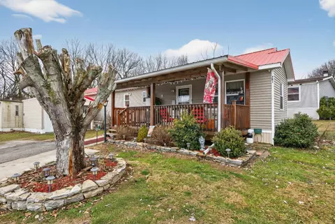 701 Williamsburg Dr, Winchester, KY 40391