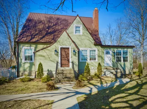 327 Main St, Paint Lick, KY 40461