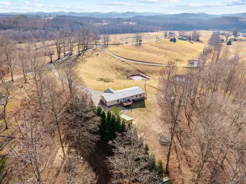 61 Memory Ln, London, KY 40741
