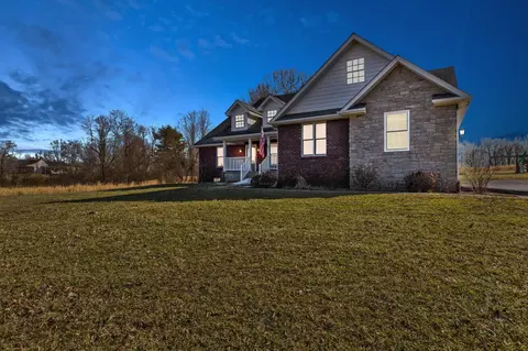 2325 Levee Rd, Mount Sterling, KY 40353