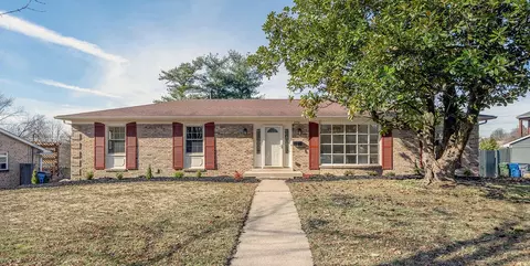 2934 Montavesta Rd, Lexington, KY 40502
