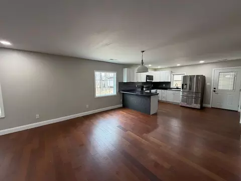 Living - 1086 Moore Hill Ave, Corbin, KY 40701 photo 1 of 3