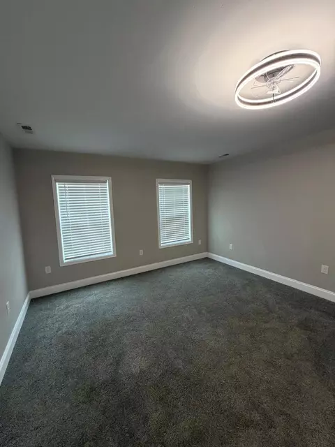 Bedroom - 1086 Moore Hill Ave, Corbin, KY 40701 photo 1 of 2