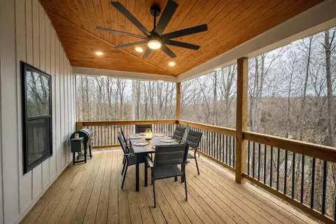 Exterior - 163 Shepperd Rd, Nancy, KY 42544 photo 4 of 6