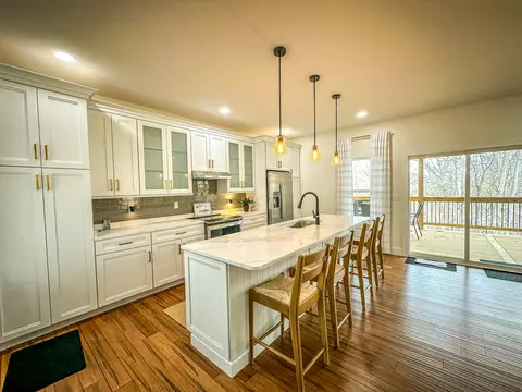 Kitchen - 163 Shepperd Rd, Nancy, KY 42544 photo 2 of 4