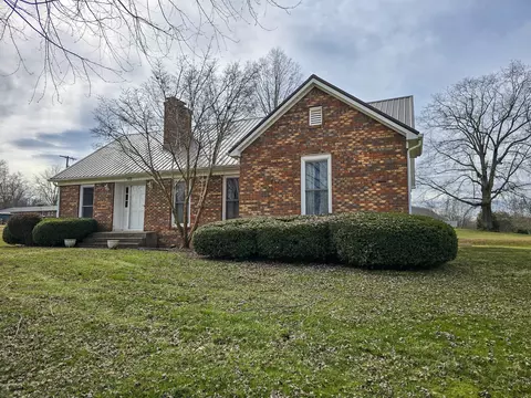 Exterior - 553 Riverview Dr, Liberty, KY 42539 photo 3 of 7