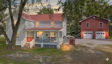 2613 Pine Grove Rd, Paris, KY 40361
