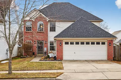 588 Wellington Gardens Dr, Lexington, KY 40503