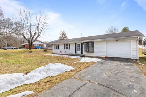 178 Indian Hills Cir, Vanceburg, KY 41179