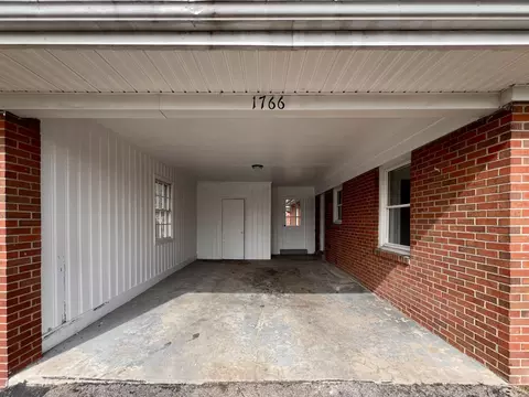 1766 Brewer Dr, Lexington, KY 40505