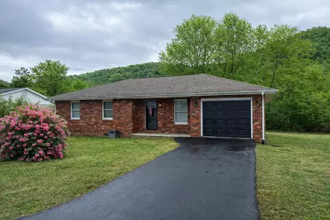 213 Maher Dr, Morehead, KY 40351
