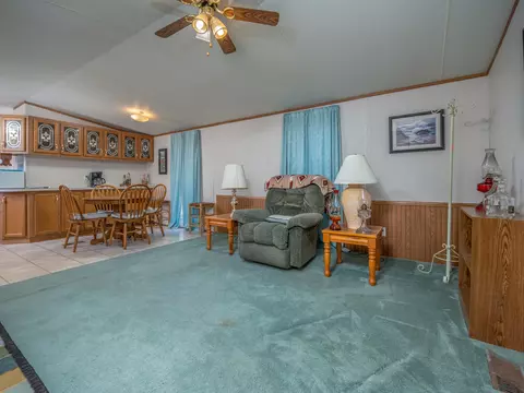 Living - 60 Ridgeway Dr, Morehead, KY 40351 photo 1 of 2