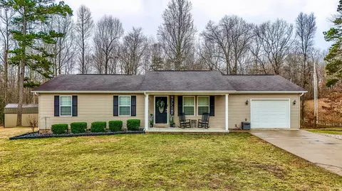 613 Holly Grove Rd, Keavy, KY 40737