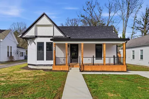 209 Holt Ave, Mount Sterling, KY 40353
