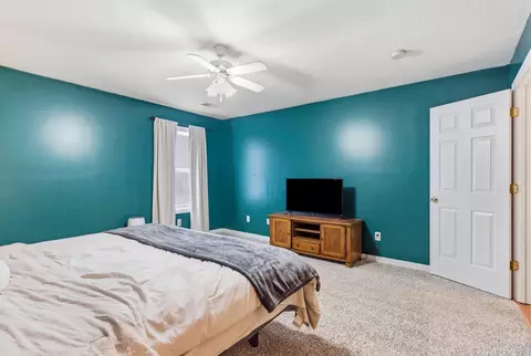 Bedroom - 360 Brandon Ct, Berea, KY 40403 photo 3 of 7