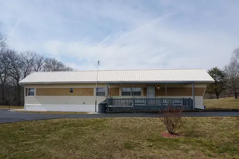 289 Tug Branch Rd, Clay City, KY 40312