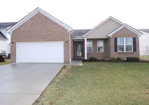 1404 Orchard Dr, Nicholasville, KY 40356