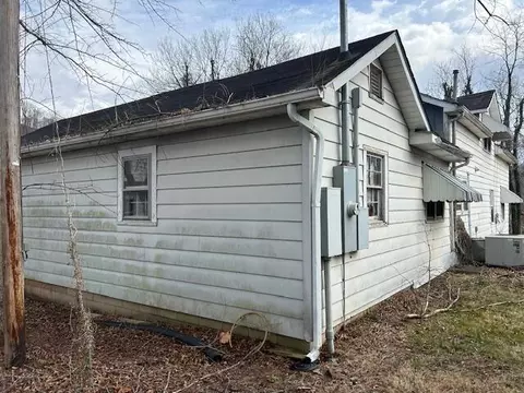 Exterior - 28 Fork Field Rd, Oneida, KY 40972 photo 4 of 5
