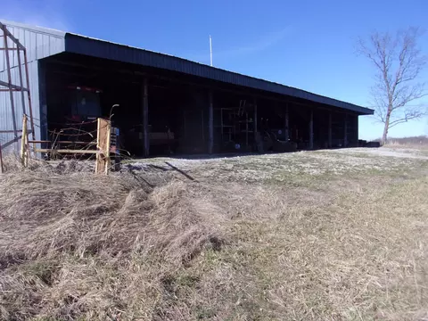 1295 Kays Rd, Lawrenceburg, KY 40342