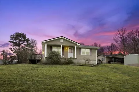 90 Cowbell Ave, Williamsburg, KY 40769