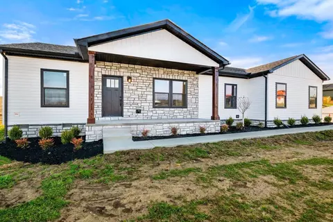 301 Belmont Ln, London, KY 40741