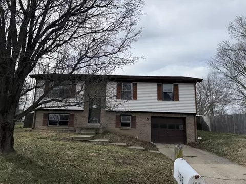 Exterior - 403 Brown St, Berea, KY 40403 photo 2 of 3