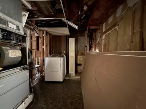 Other - 403 Brown St, Berea, KY 40403 photo 2 of 3
