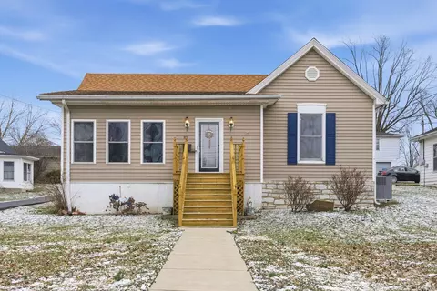 433 N College St, Harrodsburg, KY 40330