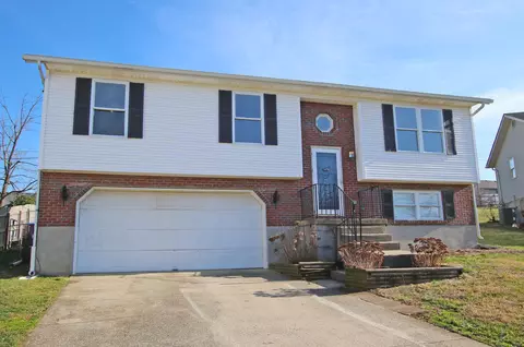 211 Lindsey Ct, Winchester, KY 40391