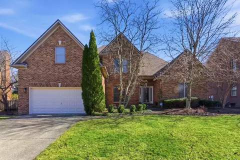 3308 Higgens Ct, Lexington, KY 40513
