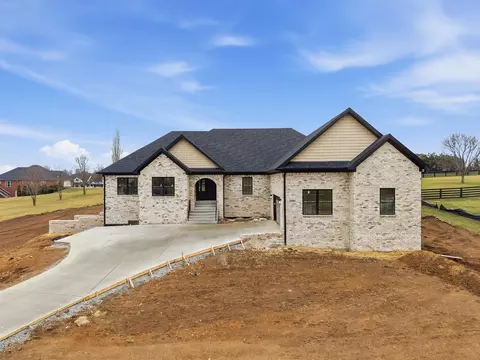 6006 Old South Dr, Richmond, KY 40475