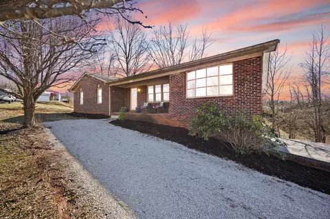 539 Hacker Rd, Somerset, KY 42503