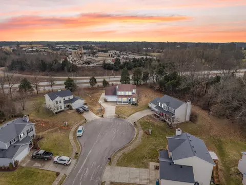 504 Wyndham Ridge Cir, Elizabethtown, KY 42701